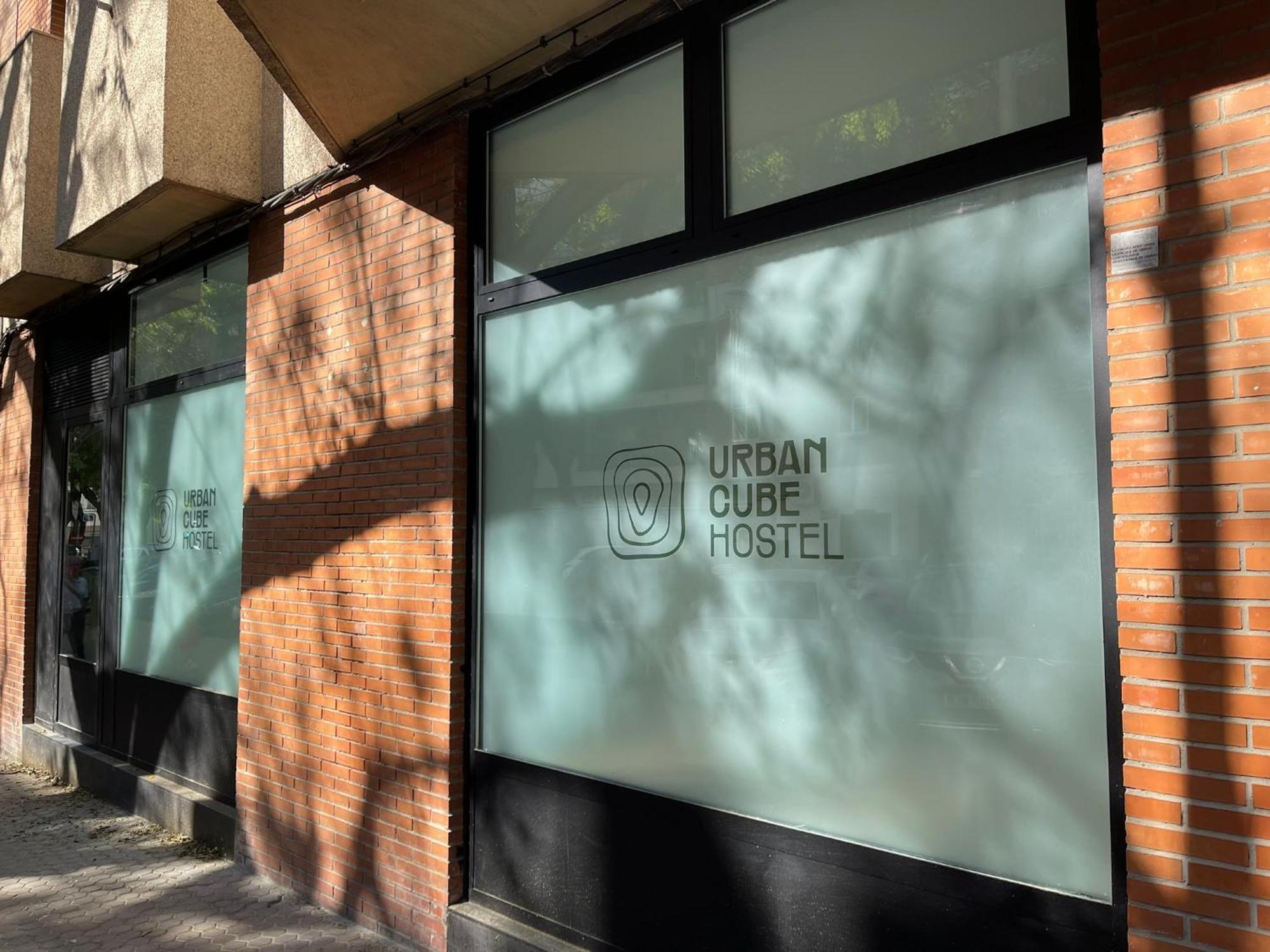 Urban Cube Hostel Sevilla Exterior foto